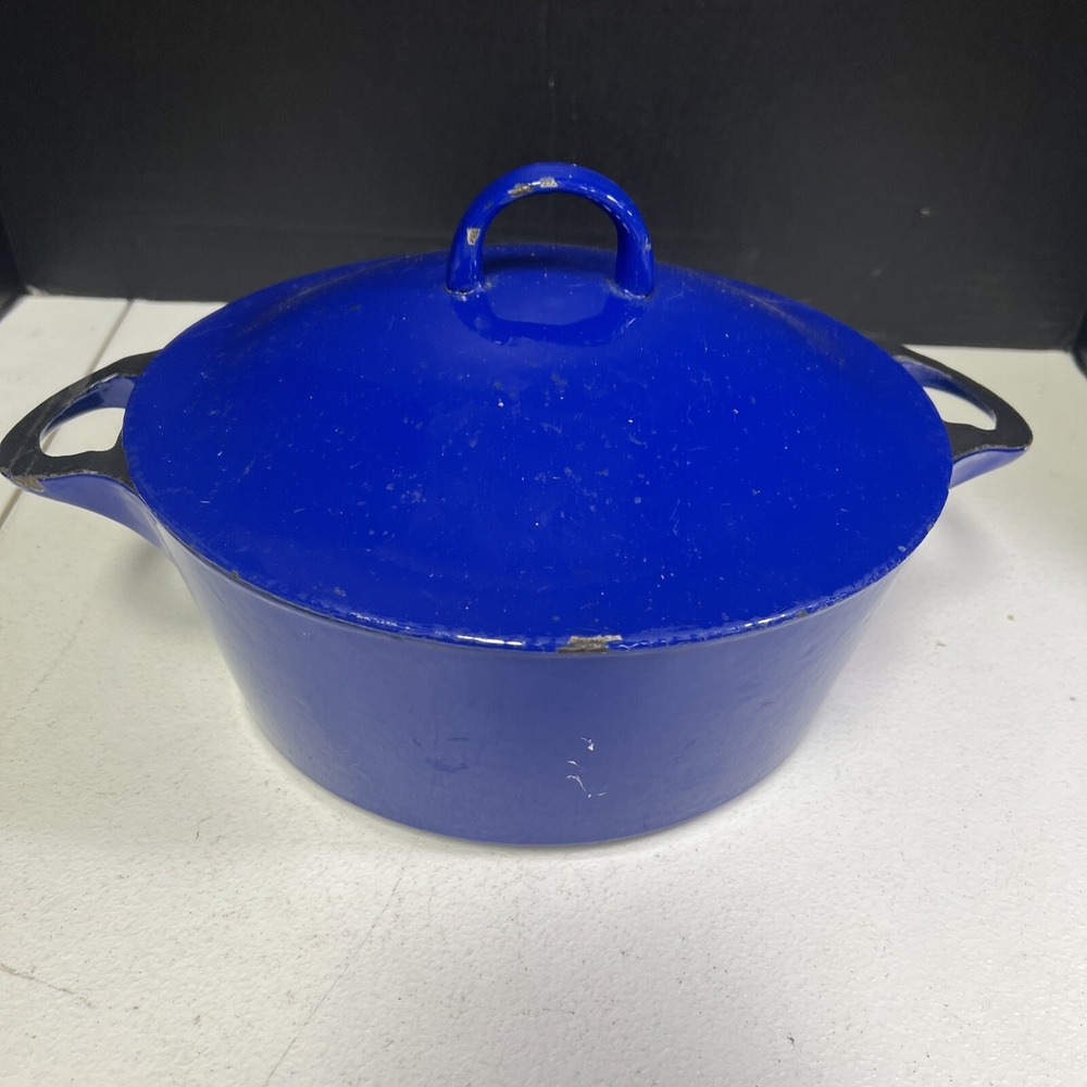IKEA Blue Double Handle Lid Dutch Oven Cast Iron pot 3.8 L 4 Qts